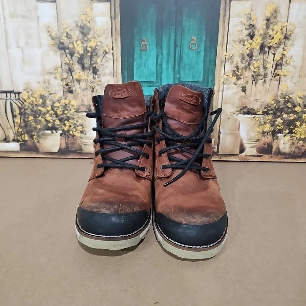 KEEN Mens Size 10 The Slater II Brown Leather Utility Ankle Boots